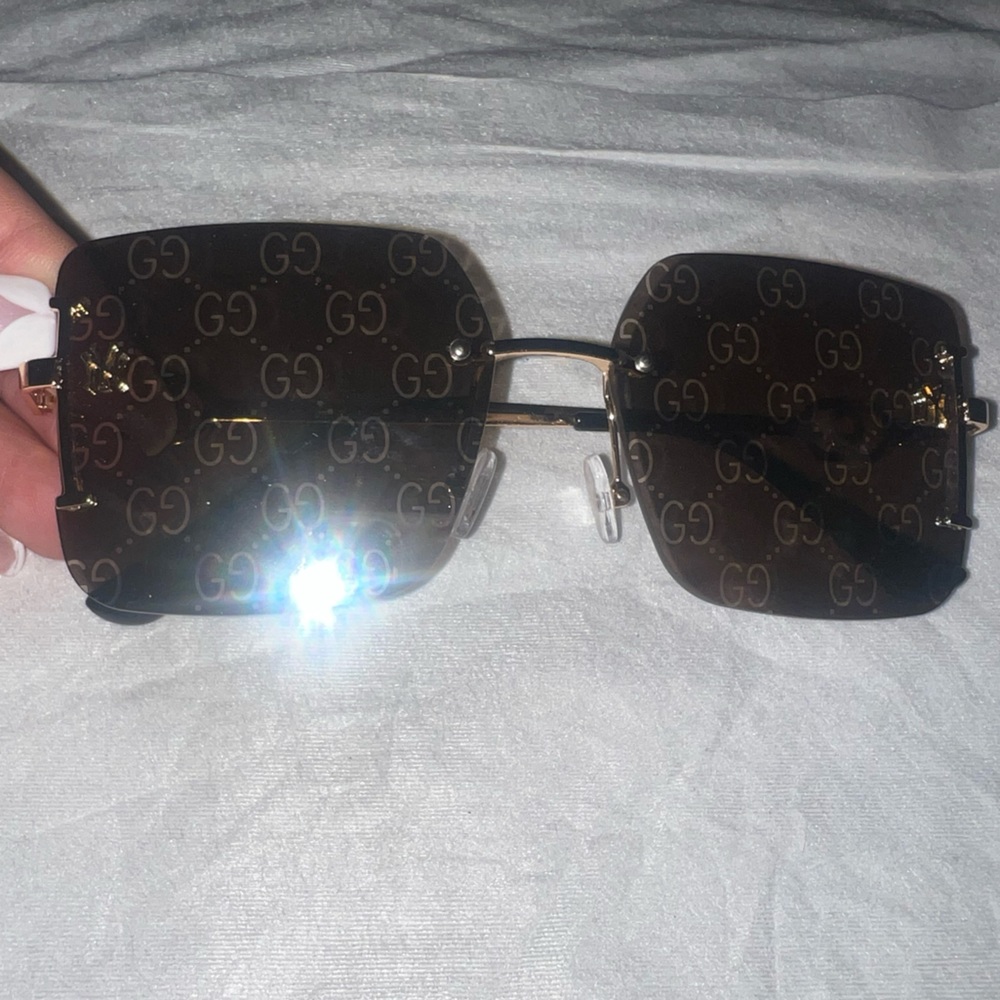 G gold Yankee mono Sunglasses new